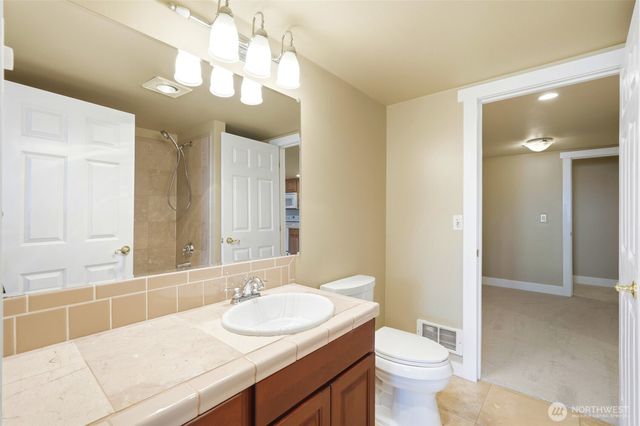 838 Gladstone Drive, Camano Island, WA 98282