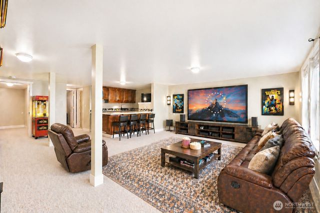 838 Gladstone Drive, Camano Island, WA 98282