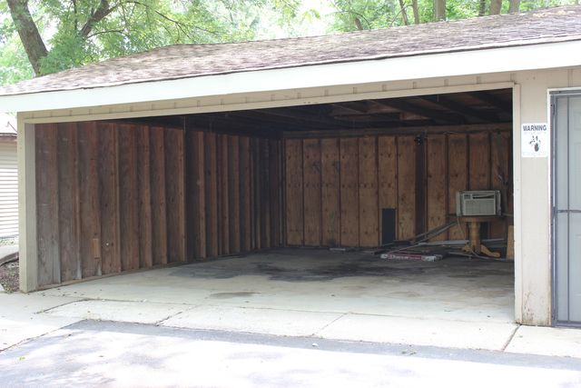 4733 W 141st Street, Crestwood, IL 60418