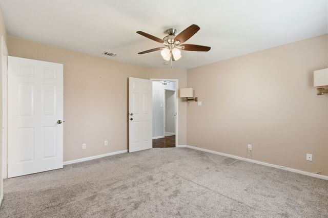 2627 Bayberry Lane, Euless, TX 76039