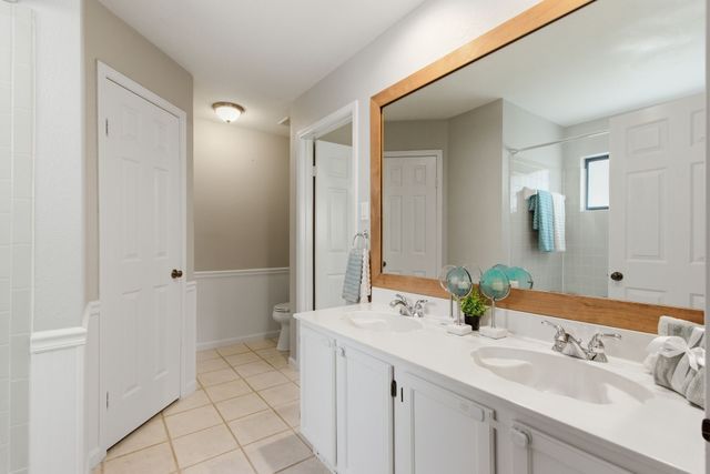 2627 Bayberry Lane, Euless, TX 76039
