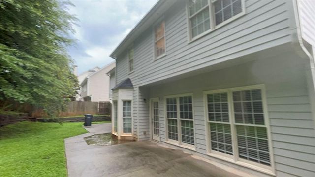 262 Birchmore Walk, Lawrenceville, GA 30044