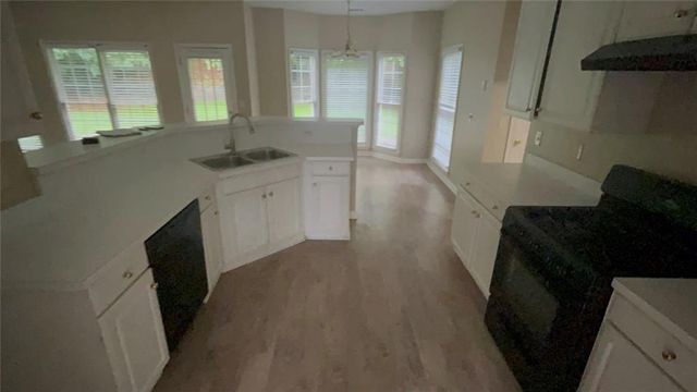 262 Birchmore Walk, Lawrenceville, GA 30044