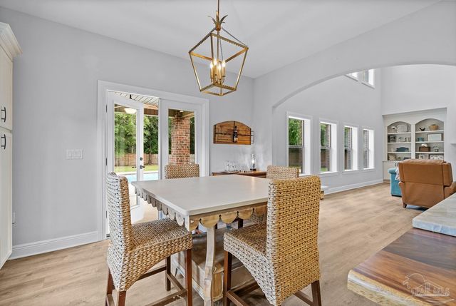 5528 Heatherton Rd, Milton, FL 32570