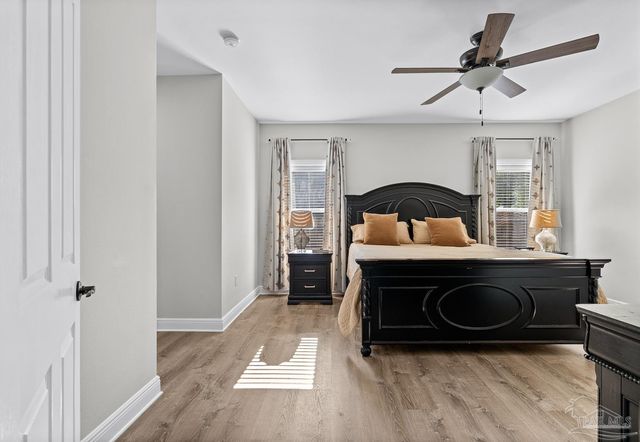 5528 Heatherton Rd, Milton, FL 32570