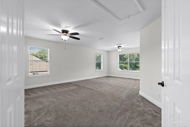 5528 Heatherton Rd, Milton, FL 32570