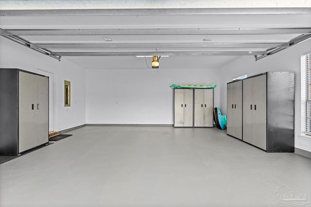 5528 Heatherton Rd, Milton, FL 32570