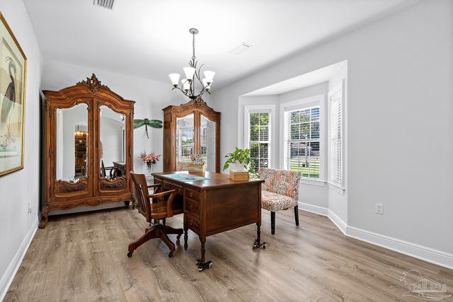 5528 Heatherton Rd, Milton, FL 32570