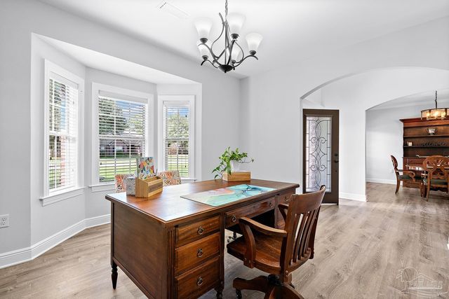 5528 Heatherton Rd, Milton, FL 32570