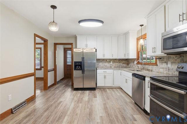 9257 Rochdale Ct, Hanover, VA 23116