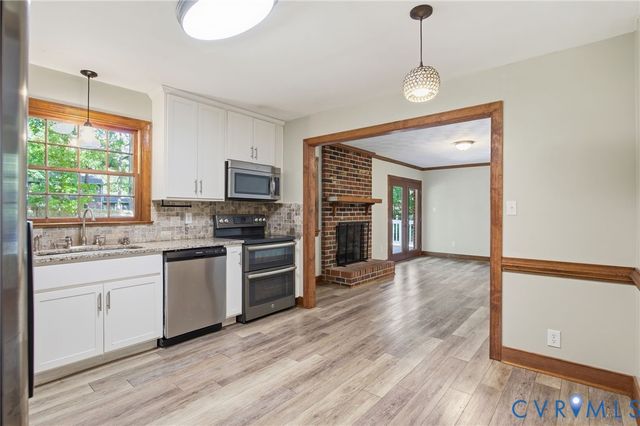 9257 Rochdale Ct, Hanover, VA 23116