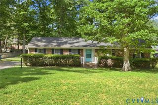 9257 Rochdale Ct, Hanover, VA 23116