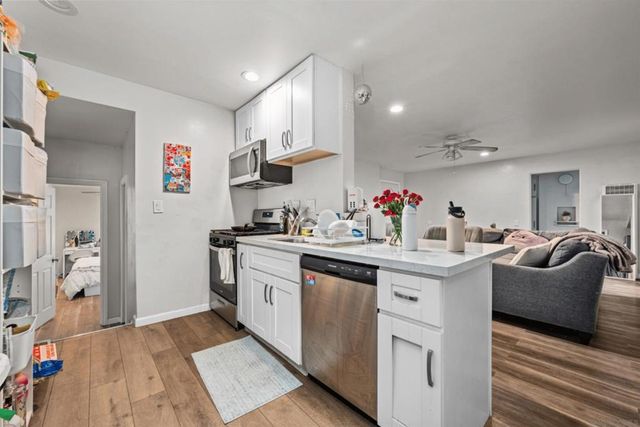 6241 Mary Lane Dr, San Diego, CA 92115