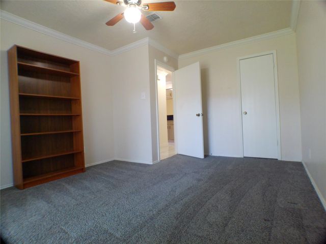 6350 Crestside Drive, Pasadena, TX 77505