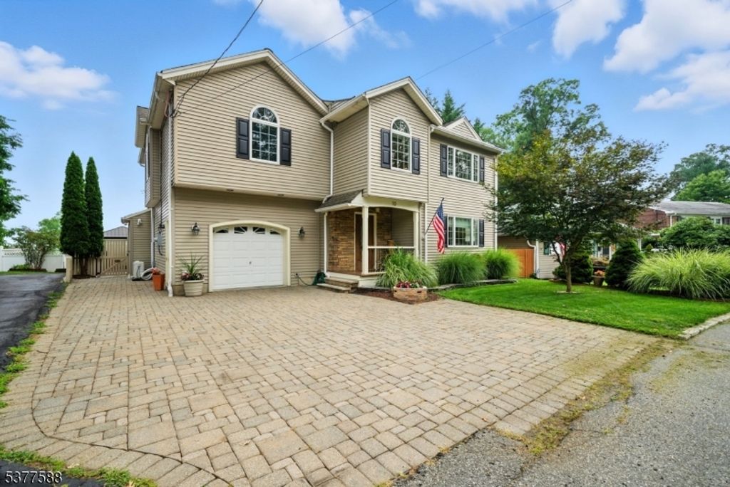 10 HILLTOP TRAIL, Denville Twp., NJ 07834