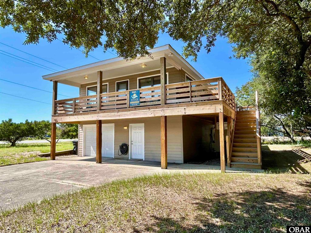 Image 1 of property listing at 100 E Landing Drive, Kill Devil Hills, NC 27948