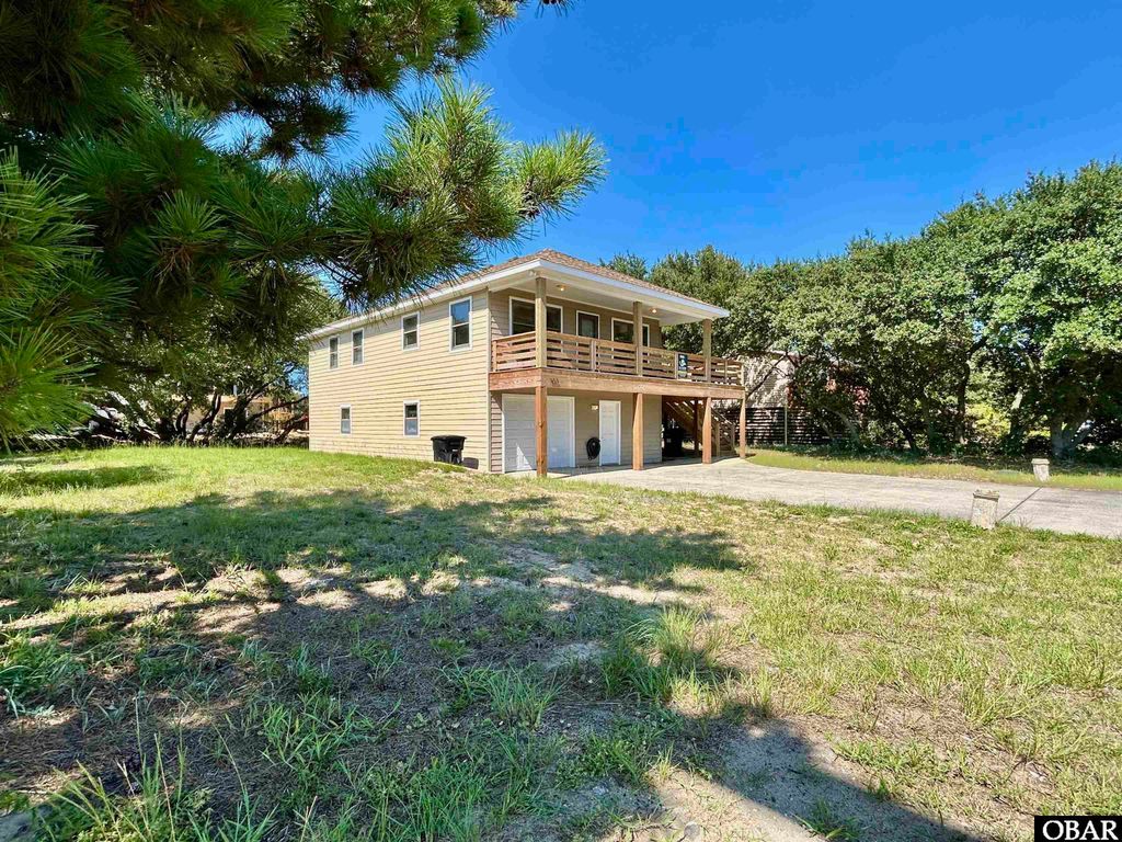 Image 36 of property listing at 100 E Landing Drive, Kill Devil Hills, NC 27948