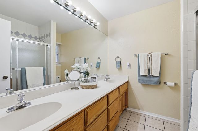 1917 Hurstview Drive, Hurst, TX 76054