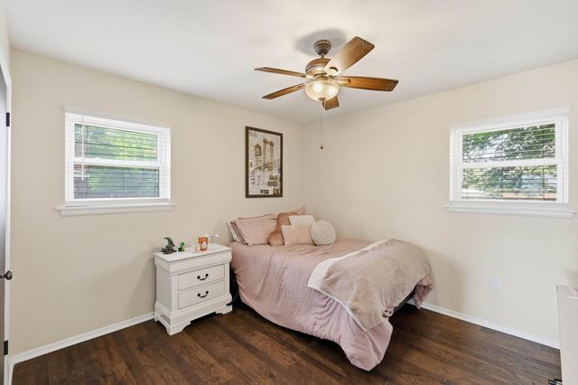 1917 Hurstview Drive, Hurst, TX 76054