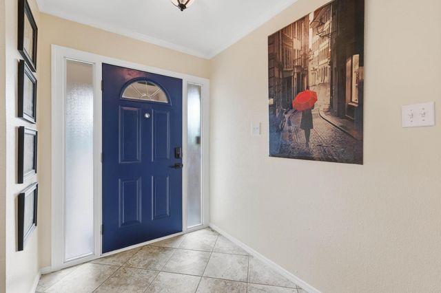 1917 Hurstview Drive, Hurst, TX 76054