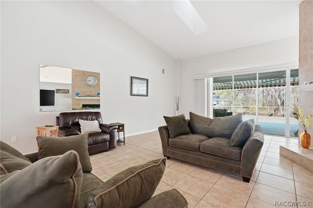 3563 W Blossom Drive, Beverly Hills, FL 34465