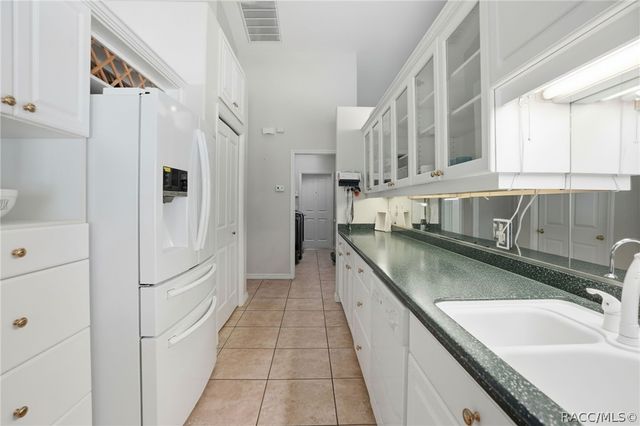 3563 W Blossom Drive, Beverly Hills, FL 34465