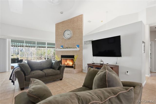 3563 W Blossom Drive, Beverly Hills, FL 34465