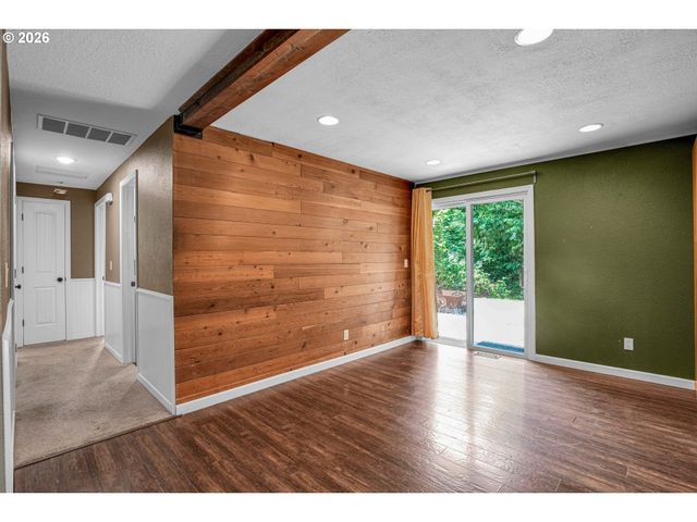 35310 SKOGAN Rd, Sandy, OR 97055