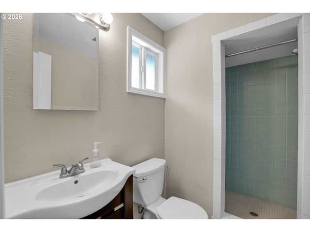 35310 SKOGAN Rd, Sandy, OR 97055