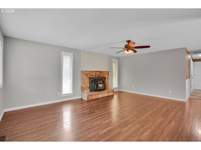 35310 SKOGAN Rd, Sandy, OR 97055