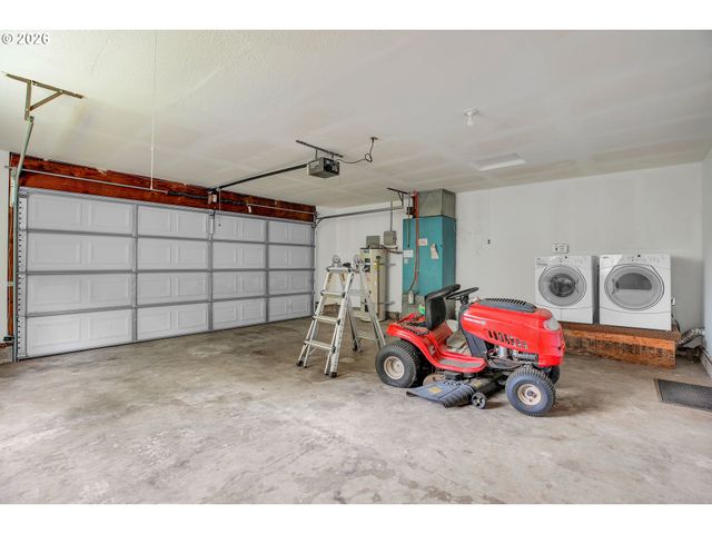 35310 SKOGAN Rd, Sandy, OR 97055