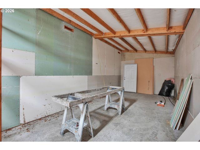 35310 SKOGAN Rd, Sandy, OR 97055