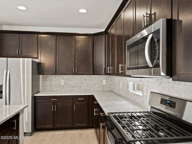 12654 E Remi Drive, Vail, AZ 85641