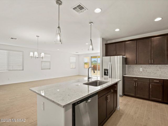 12654 E Remi Drive, Vail, AZ 85641