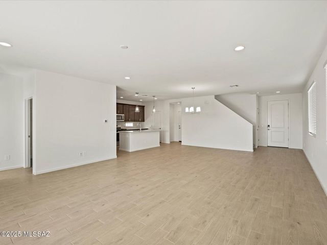 12654 E Remi Drive, Vail, AZ 85641