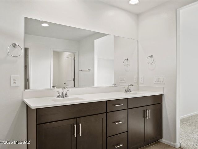 12654 E Remi Drive, Vail, AZ 85641