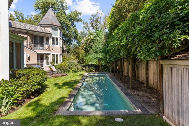 4347 HAWTHORNE ST NW, Washington, DC 20016