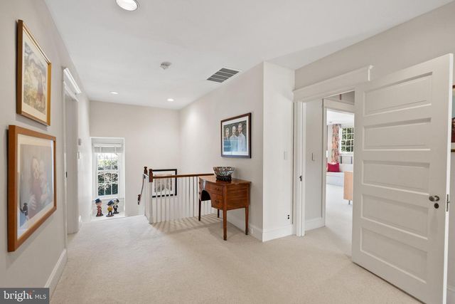 4347 HAWTHORNE ST NW, Washington, DC 20016