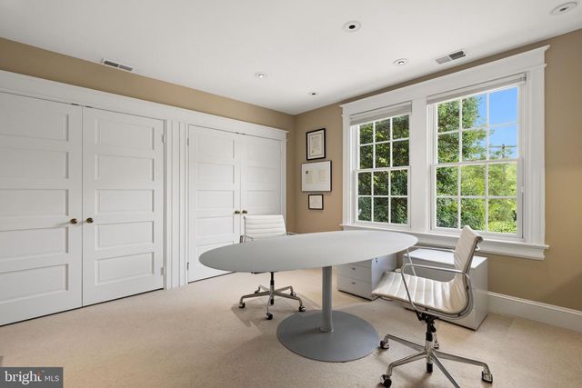 4347 HAWTHORNE ST NW, Washington, DC 20016