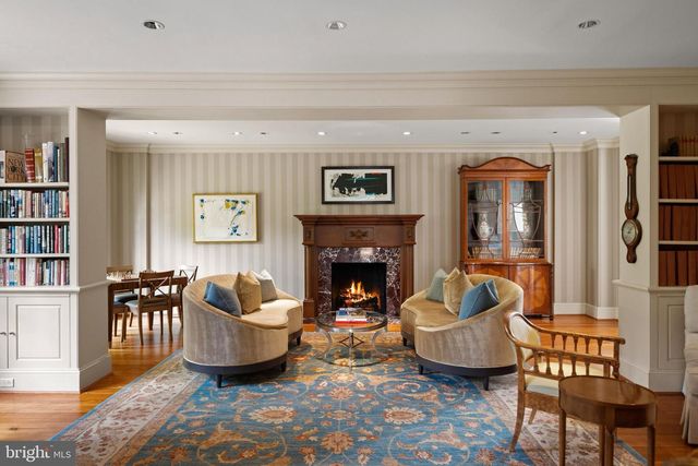 4347 HAWTHORNE ST NW, Washington, DC 20016