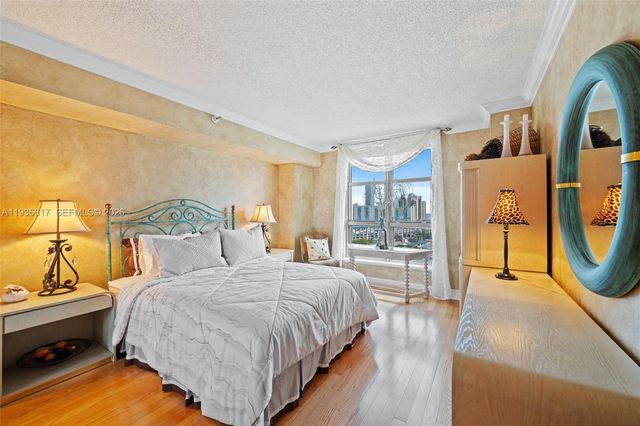 19101 NE 36th Ct 1412, Aventura, FL 33180