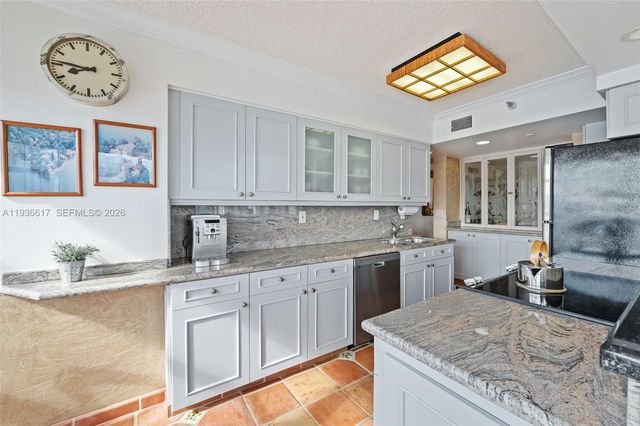 19101 NE 36th Ct 1412, Aventura, FL 33180