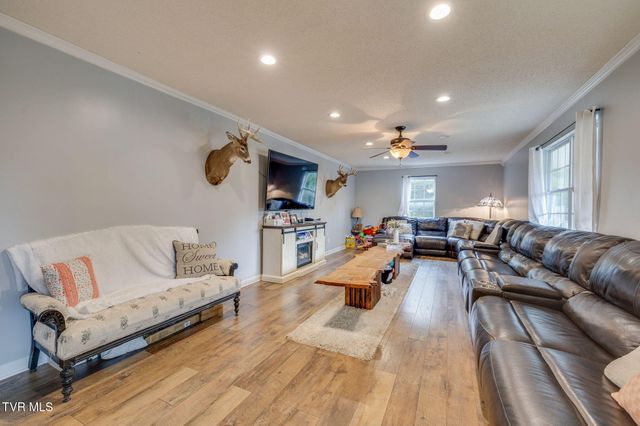 437 Neal Drive, Bluff City, TN 37618