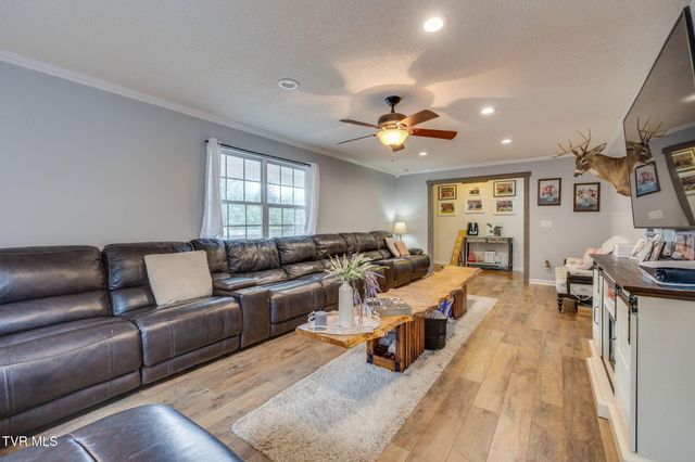437 Neal Drive, Bluff City, TN 37618