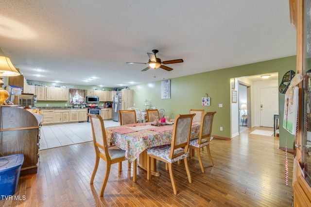437 Neal Drive, Bluff City, TN 37618