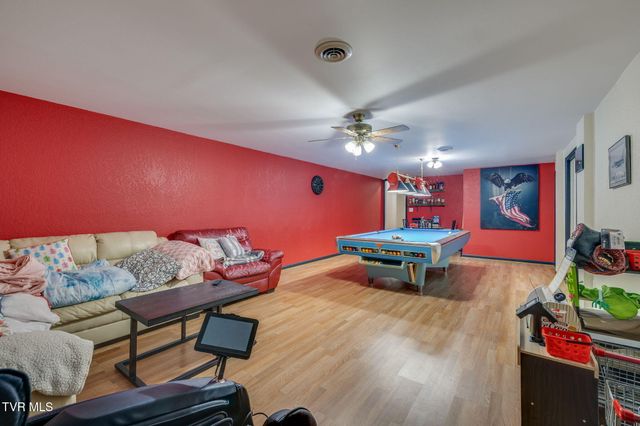 437 Neal Drive, Bluff City, TN 37618