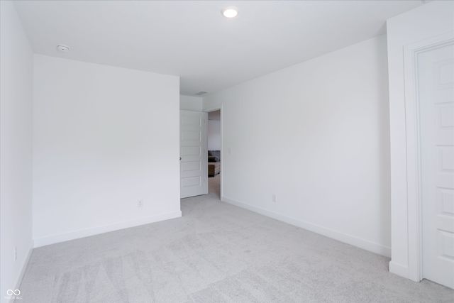 6672 Sugar Creek Lane, Whitestown, IN 46075