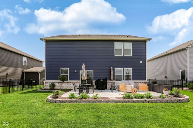 6672 Sugar Creek Lane, Whitestown, IN 46075