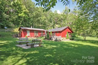30 Creek Bend Lane, Asheville, NC 28805
