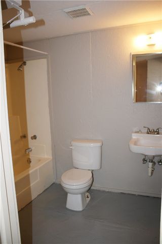 620 N Leverett, Fayetteville, AR 72701